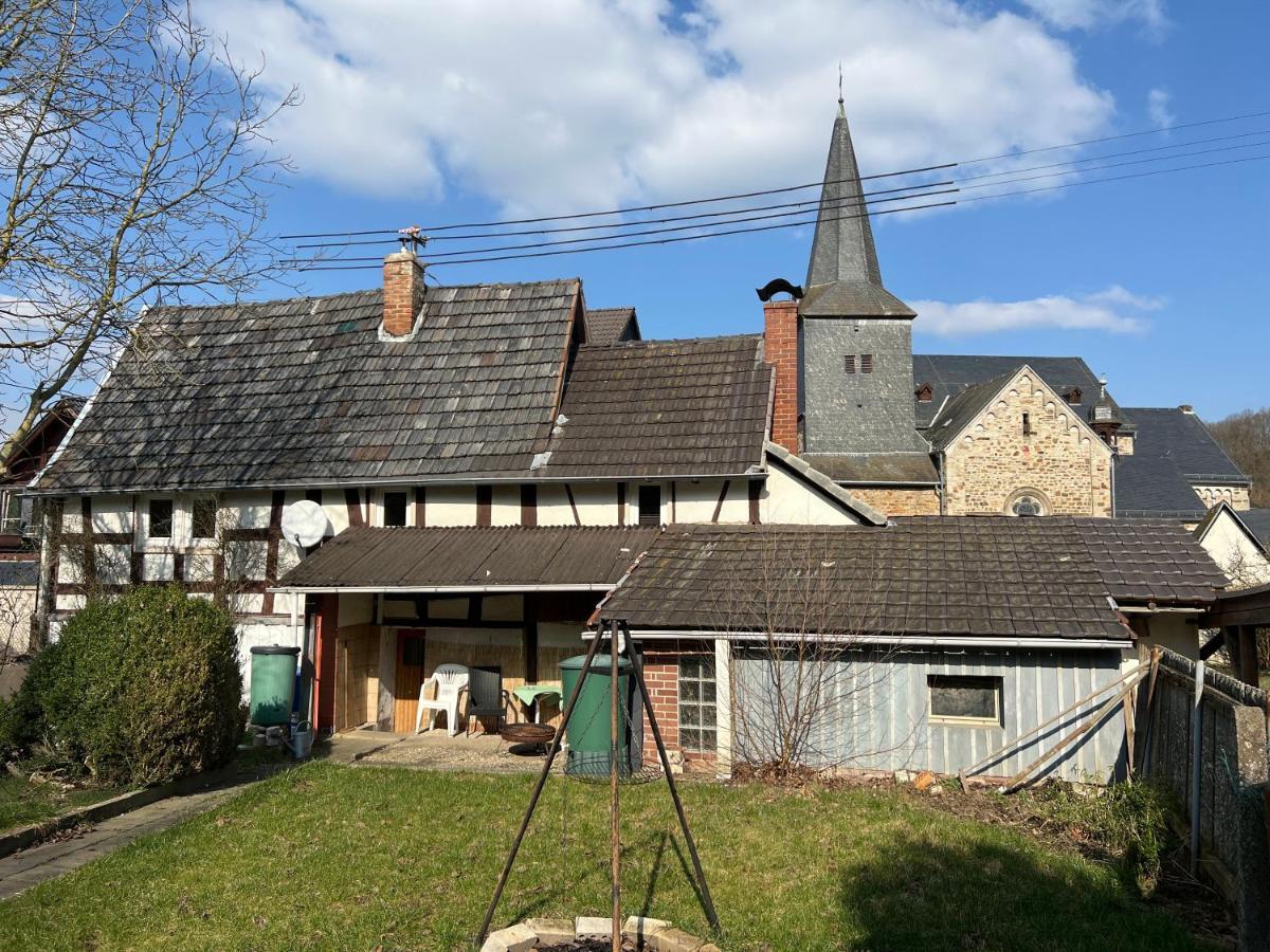 Peterslahr 300 Jahre Altes Renoviertes Fachwerkhaus 빌라 외부 사진